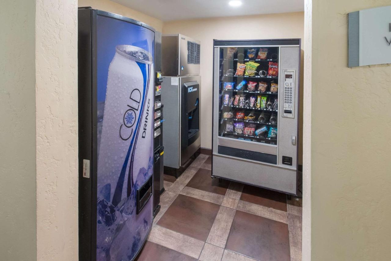 Quality Inn & Suites Airport West Salt Lake City Kültér fotó
